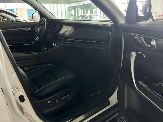 Changan CS95