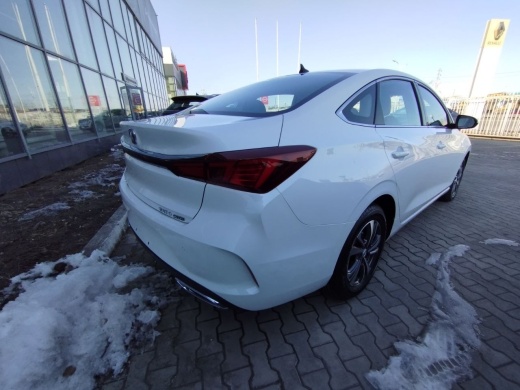 CHANGAN EADO PLUS