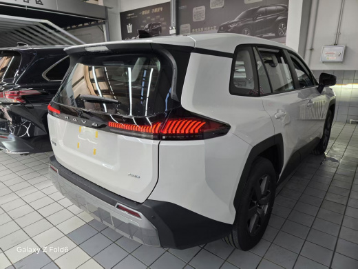 TOYOTA RAV 4 2026 4WD LUXURY