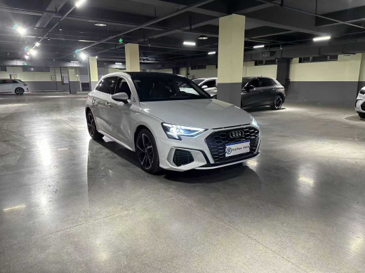 AUDI A3 2023